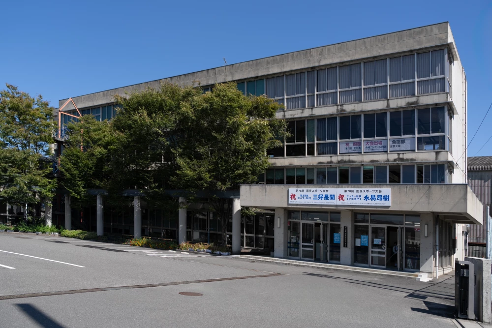 Photo of Interior Design 101: FC Imabari High School