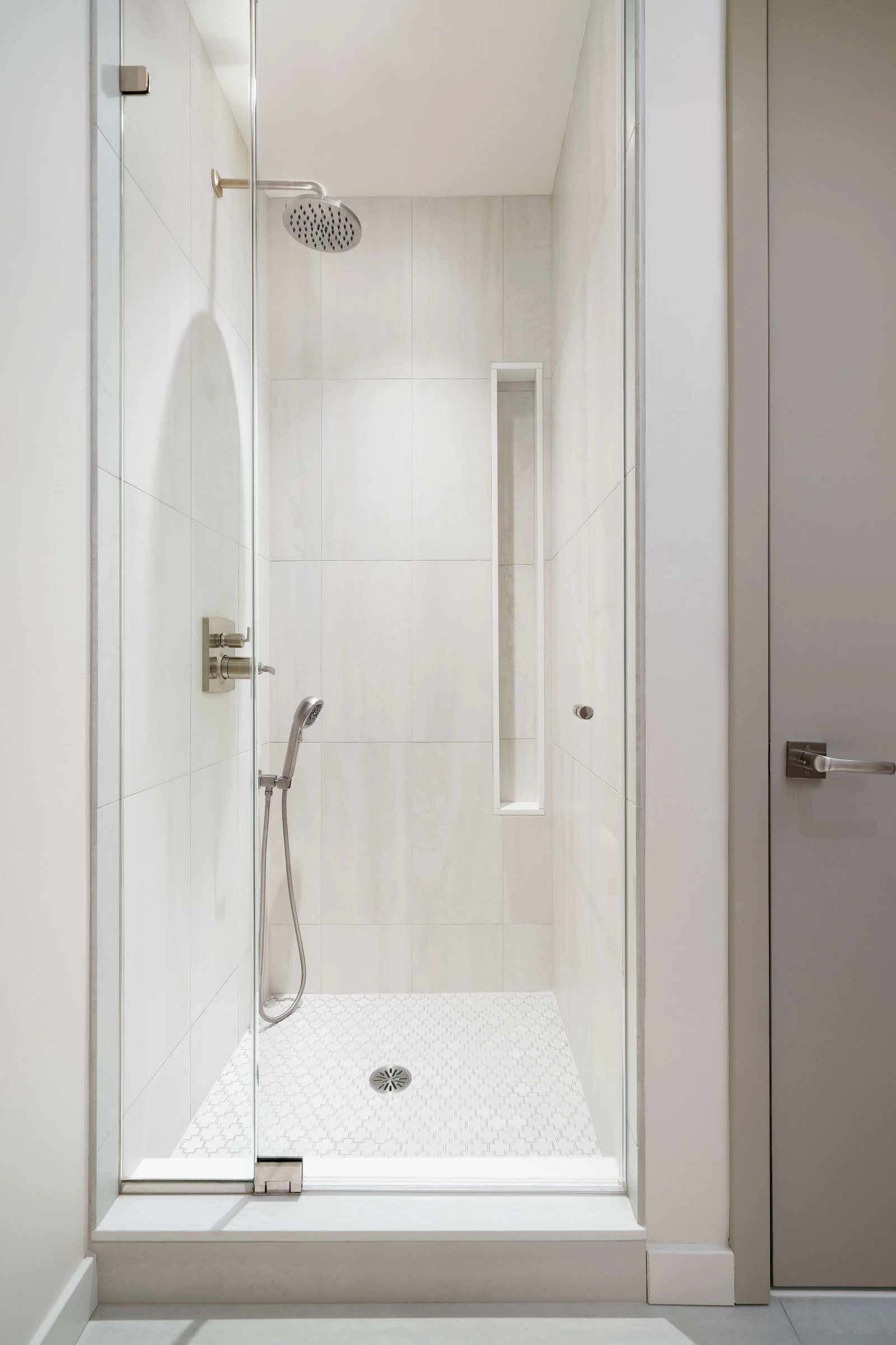 Edgewater NJ Condominium